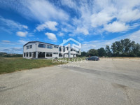 PETRINJA, PRODAJA POSLOVNOG PROSTORA, 1070 M2