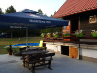 PLITVIČKA JEZERA- VELIKO IMANJE SA BEZBROJ MOGUĆNOSTI