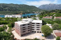 Ploče, novogradnja, trosobni stan na prvom katu