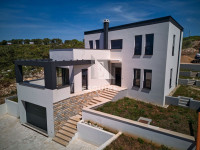 ZADAR - PLOVANIJA - Luksuzna obiteljska vila s panoramskim pogledom -