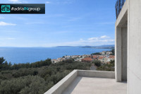 Podstrana | 2S + vrt 160 m² + 2 terase | pogled na more