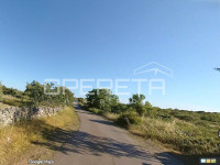 Poljoprivredno zemljište, 1683m2, Vinišće, Kalac