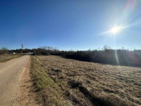 POLJOPRIVREDNO ZEMLJIŠTE 3700m2! U GRAĐ.ZONI!!