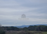 Poljoprivredno zemljište, Ližnjan,blizina mora