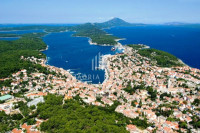 Poljoprivredno zemljište, Mali Lošinj, površina 77300 m2