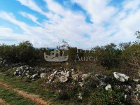 Poljoprivredno zemljište na veoma mirnoj lokaciji, Omišalj, otok Krk