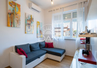 Poreč, centar - namješten stan u prizemlju na odličnoj lokaciji!