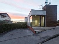 POREČ, INDUSTRIJSKA ZONA - POSLOVNI PROSTOR ZA NAJAM, 38 m²