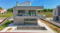 Poreč, Istra – luksuzna vila s bazenom i pogledom na more