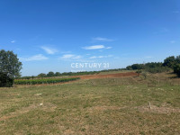 POREČ,  LIJEPO GRAĐEVINSKO ZEMLJIŠTE