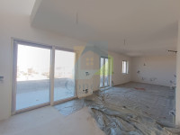 Poreč, Luksuzni stan s krovnom terasom i pogledom na more, 2 km od mor