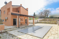 Poreč, Moderna novogradnja na mirnoj lokaciji