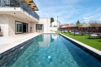 Poreč, moderna vila sa bazenom