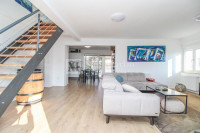 Poreč-Moderno opremljen stan s 3 spavaće sobe i 2 terase