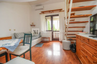 Poreč, okolica - dvoetažni stan u blizini mora