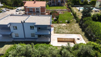 Poreč, okolica, dvojnica u izgradnji sa pogledom na more
