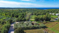 Poreč, okolica, Građevinsko zemljište s pogledom na more, 1 km od mora