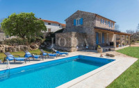 Poreč, okolica, kamena Villa sa bazenom
