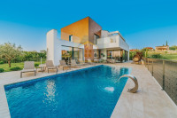 Poreč, okolica, Luksuzna vila s panoramskim pogledom na more, 10 km od