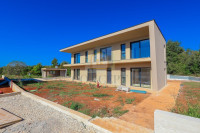 Poreč, okolica, Moderna, luksuzna vila s bazenom, 12 km od mora