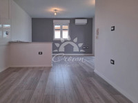 Poreč okolica, novogradnja, stan na prvom katu