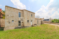 Poreč-okolica, predivna autohtona kamena kuća, pogled more