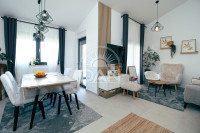 Poreč,okolica - prekrasan stan u novogradnji s tri spavaće sobe.