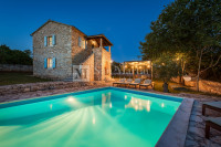 Poreč, okolica - Prekrasna kamena kuća s panoramskim pogledom