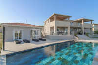 Poreč, okolica- Samostojeća villa s panoramskim pogledom na prirodu