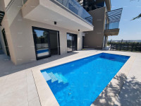 POREČ  TAR !!  Luksuzni dvoetažni stan s bazenom !S1