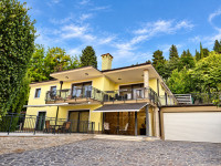 PORTOROŽ – VILA S TRI SAMOSTALNE STAMBENE JEDINICE, PRIVATNIM WELLNESS