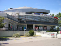 Poslovni prostor – 909 m² + terasa i parkiralište – Centar Metkovića