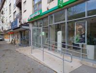 Poslovni prostor: Glina, 153,58 m2