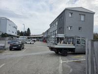 Poslovni prostor: Karlovac, uredski, 30 m2