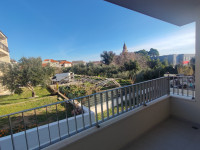 Poslovni prostor: Kaštel Gomilica, uredski, 25,78 m2