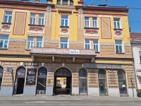 Poslovno stambeni prostor: Osijek, centar, ulični lokal, 1400 m2