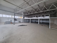 Poslovni prostor: Osijek, skladišni/radiona, 1,00 m2