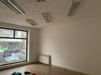 Poslovni prostor: Osijek, ulični lokal, 70 m2