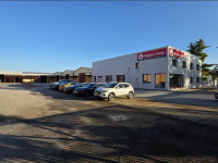 Poslovni prostor u Osijeku,  više skladišta 130 - 740 m²