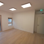 Poslovni prostor: Samobor, uredski, 98,80 m2