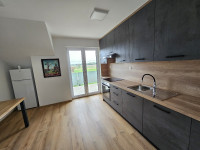 Poslovni objekt- uredi i skladiste