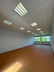 Poslovni prostor: Slovenija, uredski, 60 m2