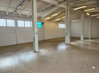 Poslovni prostor: Split, skladišni/radiona, 772,66 m2 - KILA -