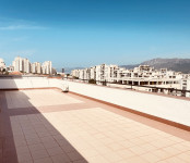 Poslovni prostor: Split, uredski = 220 m2, parking, terasa 70m2
