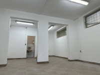 Poslovni prostor: Vinkovci, uslužna djelatnost, 33 m2