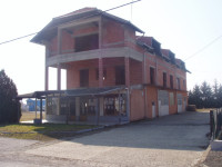 Stambeno poslovni prostor: Vrbovec, uredski,1008 m2