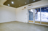 BIJENIK, POSLOVNI PROSTOR S TERASOM***BEZ PROVIZIJE!!!***