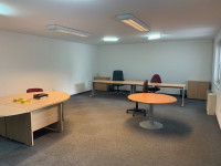 Ured u poslovnoj zgradi, 50 m2