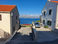 POSTIRA - apartman (stan) 37,49 m2 i velika terasa 40 m2