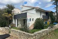 Potočnica – kuća s dva apartmana, mirna lokacija